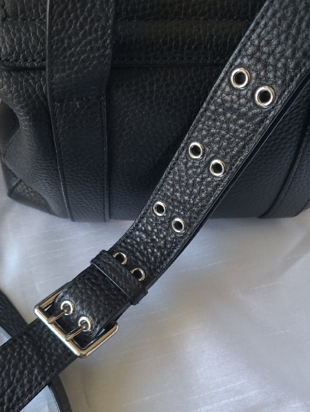 Marc by Marc Jacobs Black Pebbled Leather Satchel - Picture 5 of 13